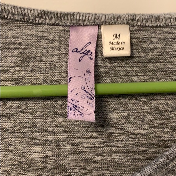 Alya top - Picture 3 of 4